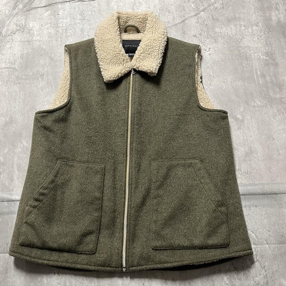 Sanctuary Jackets & Blazers - Sanctuary Wool Blend Olive Women's L Green Sherpa-Lined Vest M0513 Y2K Soft